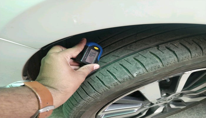 2021 Honda City 1.5L I-VTEC ZX CVT, Petrol, Automatic, 37,229 km, tyre