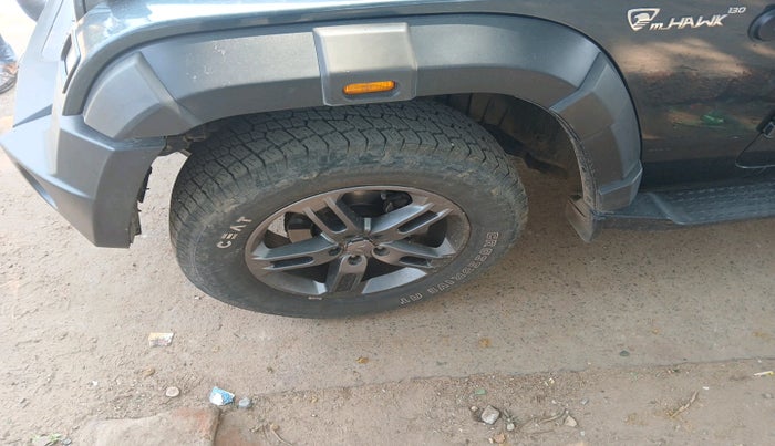 2023 Mahindra Thar LX HARD TOP 4WD MT, Diesel, Manual, 40,284 km, tyre