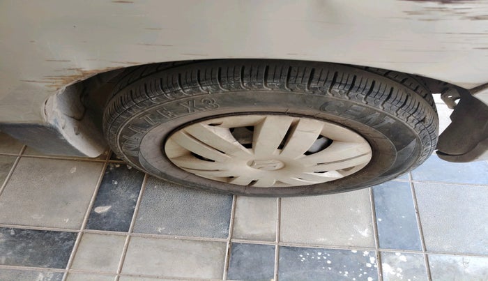 2015 Maruti Alto 800 LXI, Petrol, Manual, 71,828 km, tyre