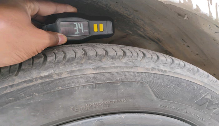 2022 Hyundai GRAND I10 NIOS SPORTZ 1.2 KAPPA VTVT CNG, CNG, Manual, 1,08,249 km, tyre