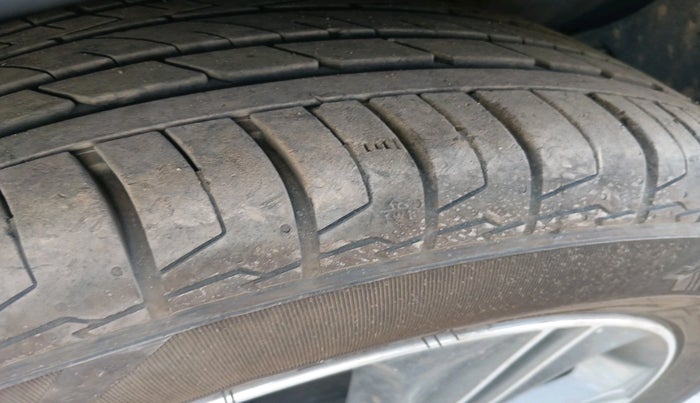 2017 Hyundai Creta SX PLUS AT 1.6 DIESEL, Diesel, Automatic, 57,226 km, tyre