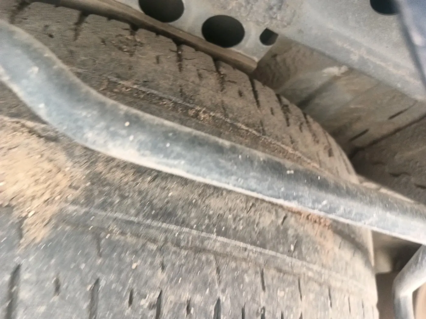 2021 Maruti Ertiga ZXI SHVS, Petrol, Manual, 1,13,054 km, tyre
