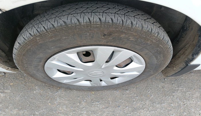 2014 Maruti Swift Dzire VDI, Diesel, Manual, 1,59,707 km, tyre