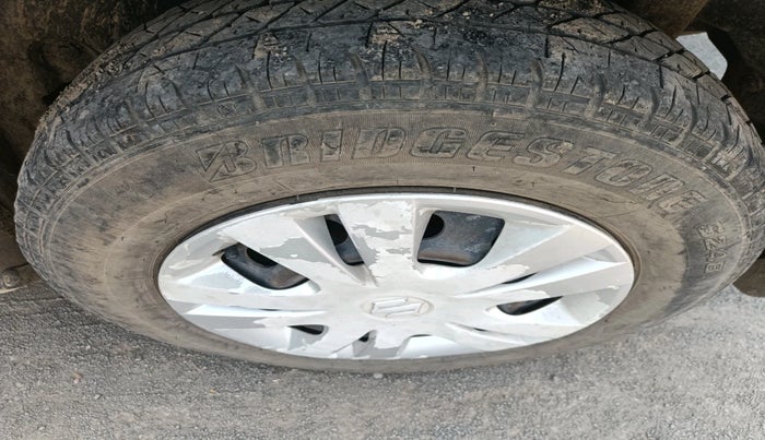 2014 Maruti Swift Dzire VDI, Diesel, Manual, 1,59,707 km, tyre