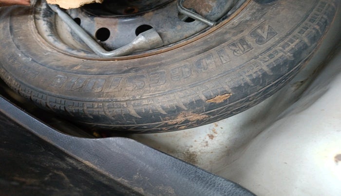 2014 Maruti Swift Dzire VDI, Diesel, Manual, 1,59,707 km, tyre