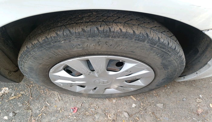 2014 Maruti Swift Dzire VDI, Diesel, Manual, 1,59,707 km, tyre