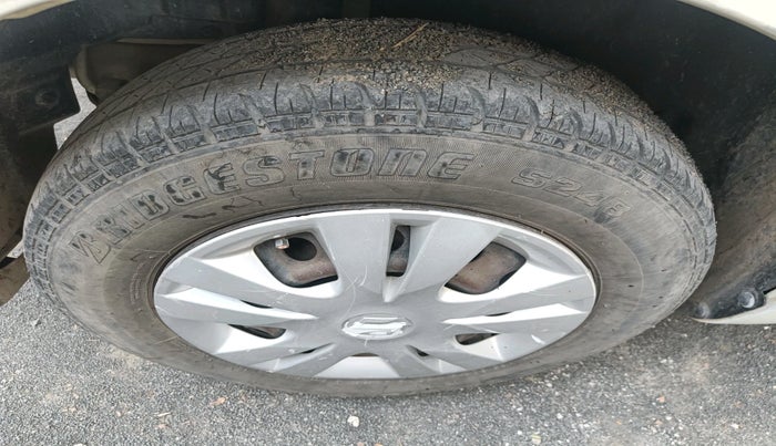 2014 Maruti Swift Dzire VDI, Diesel, Manual, 1,59,707 km, tyre