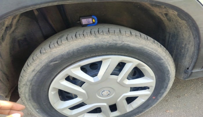 2017 Maruti Vitara Brezza VDI (O), Diesel, Manual, 1,05,663 km, tyre