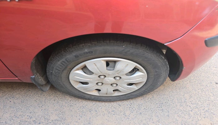 2008 Hyundai i10 SPORTZ 1.2, Petrol, Manual, 72,371 km, tyre