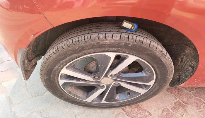 2020 Tata ALTROZ XZ DIESEL, Diesel, Manual, 1,07,871 km, tyre