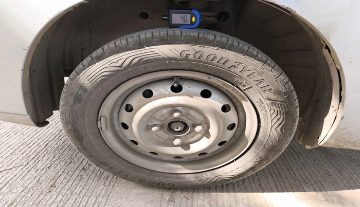 2012 Maruti Wagon R 1.0 LXI, Petrol, Manual, 36,855 km, tyre