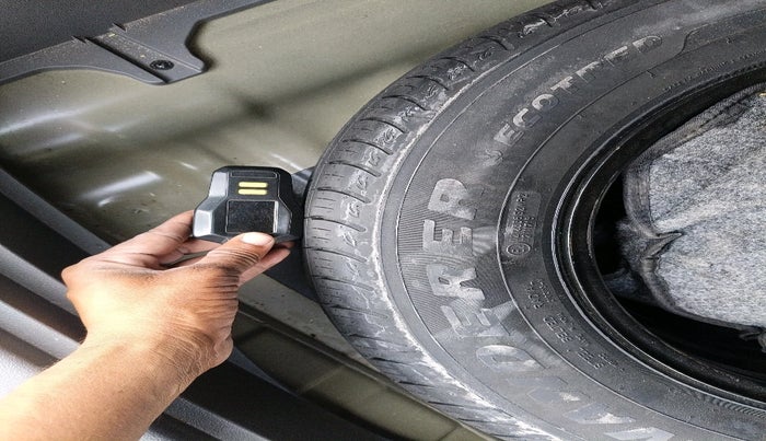 2025 Hyundai Creta E 1.5 PETROL, Petrol, Manual, 19,342 km, tyre