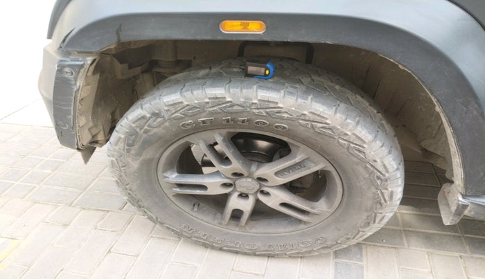 2022 Mahindra Thar LX PETROL HT 4WD AT, Petrol, Automatic, 57,882 km, tyre