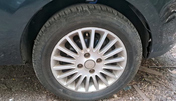 2014 Tata Zest XMS PETROL, Petrol, Manual, 73,431 km, tyre