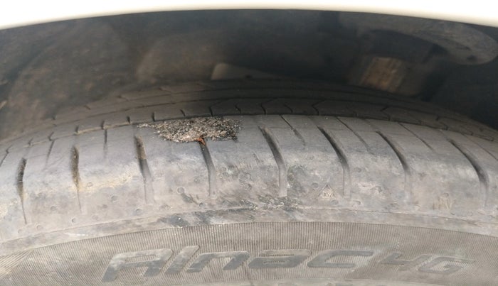 2018 Ford Ecosport TITANIUM 1.5L SPORTS(SUNROOF) DIESEL, Diesel, Manual, 65,409 km, tyre