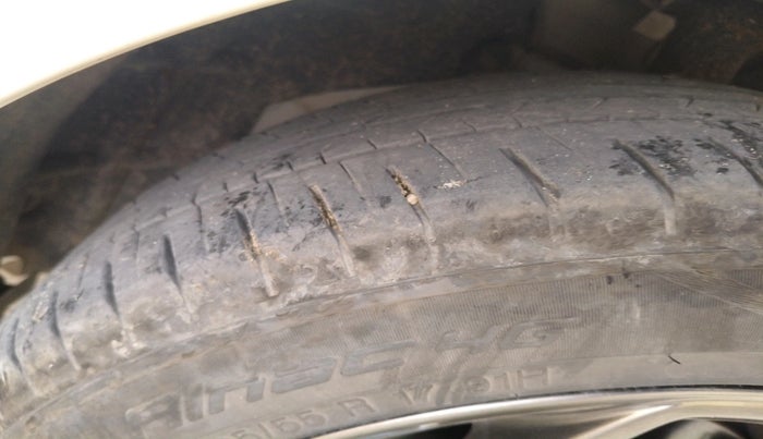 2018 Ford Ecosport TITANIUM 1.5L SPORTS(SUNROOF) DIESEL, Diesel, Manual, 65,409 km, tyre