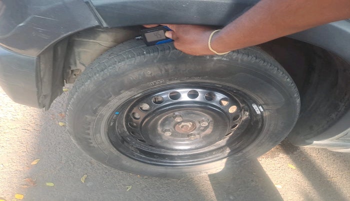 2023 Maruti S PRESSO VXI S-CNG, CNG, Manual, 52,198 km, tyre