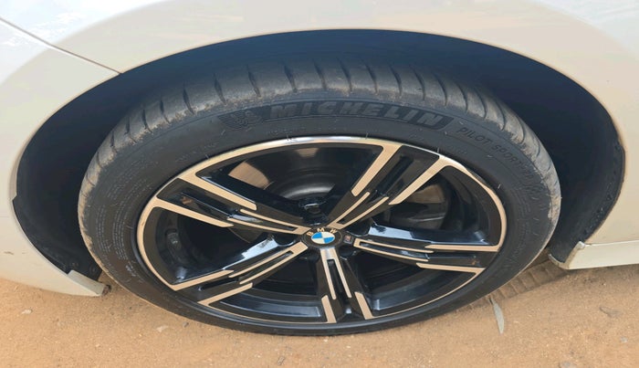 2023 BMW 3 SERIES GRAN LIMOUSINE 330Li M Sport, Petrol, Automatic, 36,367 km, tyre