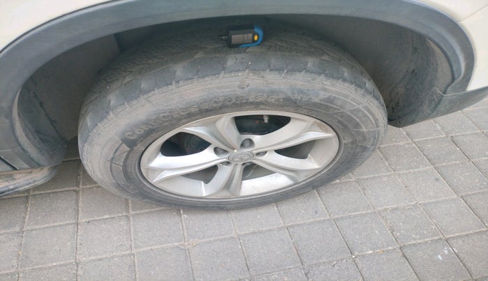 2019 Tata Harrier XT 2.0L KRYOTEC, Diesel, Manual, 1,52,231 km, tyre