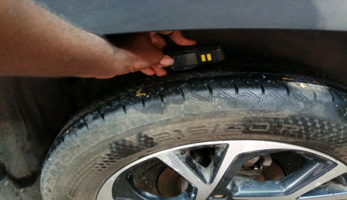 2023 Toyota URBAN CRUISER HYRYDER V NEO DRIVE, Petrol, Manual, 52,993 km, tyre