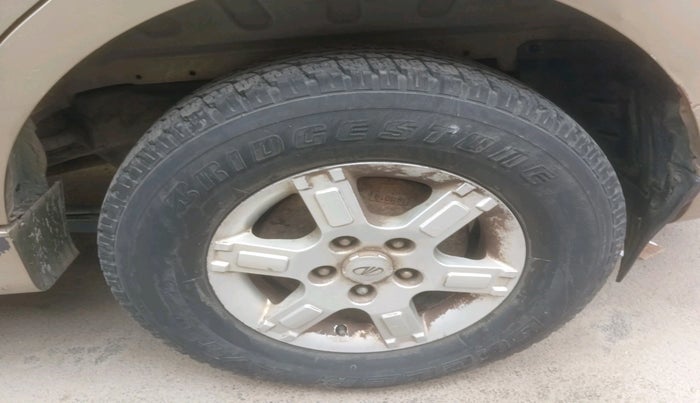 2010 Mahindra Xylo E8 ABS, Diesel, Manual, 1,59,921 km, tyre