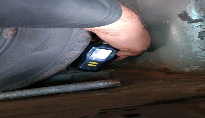 2011 Chevrolet Spark LT 1.0, Petrol, Manual, 86,856 km, tyre