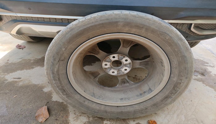 2022 KIA SELTOS HTK PLUS 1.5 DIESEL, Diesel, Manual, 1,03,887 km, tyre