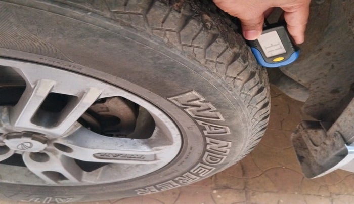 2022 Mahindra Thar LX D AT 4WD HT, Diesel, Automatic, 37,240 km, tyre