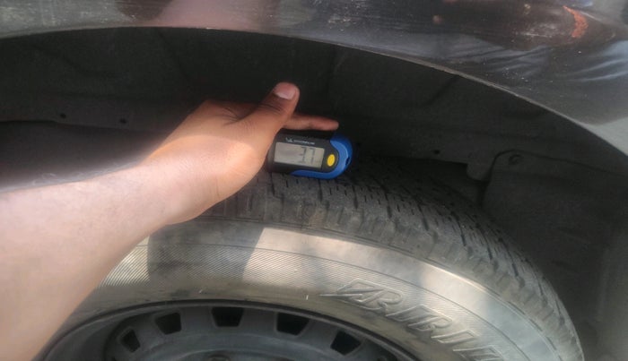 2010 Mahindra Xylo E4, Diesel, Manual, 1,12,814 km, tyre