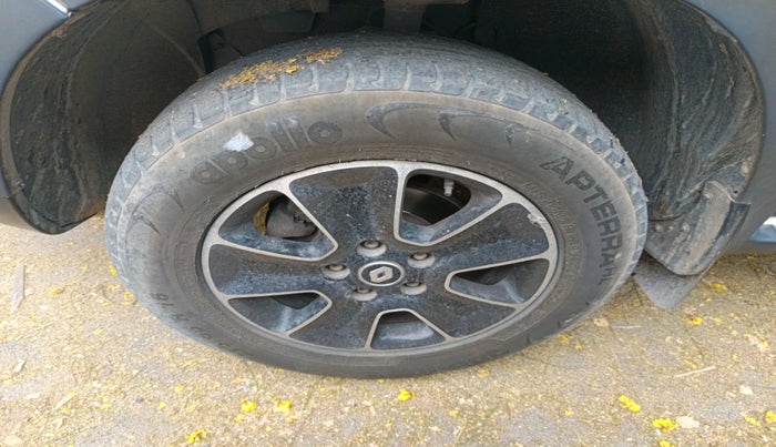 2019 Renault Duster RXS PETROL, Petrol, Manual, 49,878 km, tyre