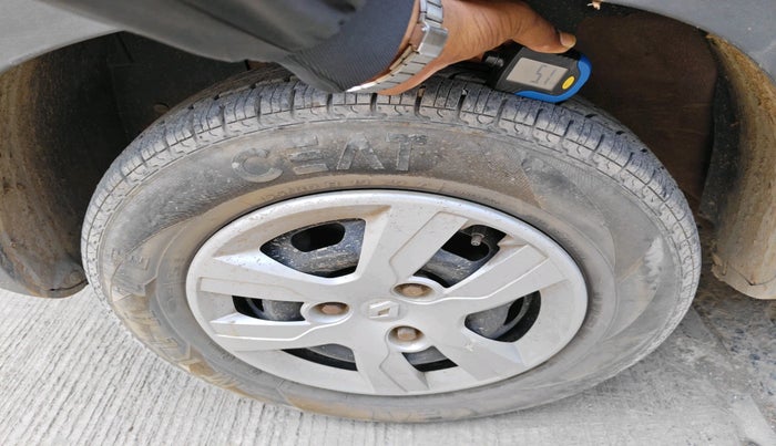 2016 Renault Kwid RXT 0.8, Petrol, Manual, 42,435 km, tyre