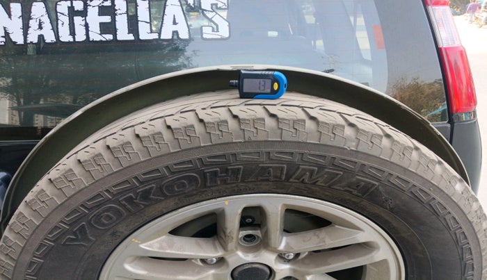 2009 Ford Endeavour 2.5L 4X2 MT, Diesel, Manual, 1,75,437 km, tyre