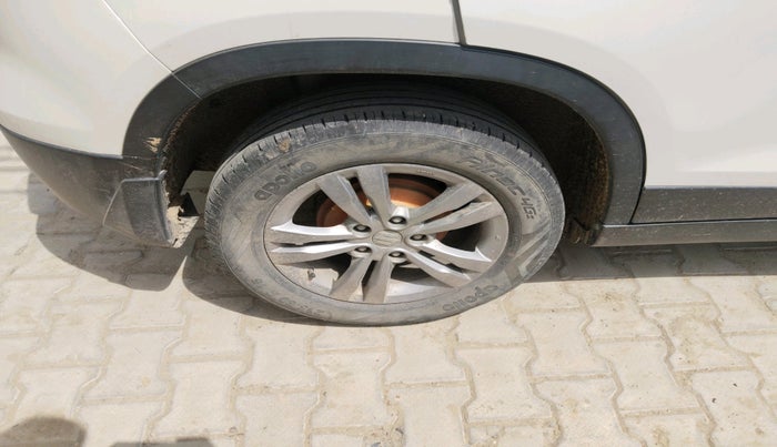 2017 Maruti Vitara Brezza ZDI PLUS, Diesel, Manual, 69,677 km, tyre