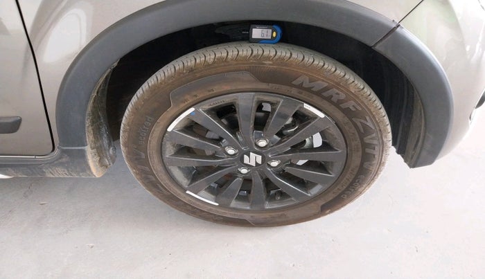 2025 Maruti New Wagon-R ZXI PLUS 1.2 AMT, Petrol, Automatic, 6,640 km, tyre