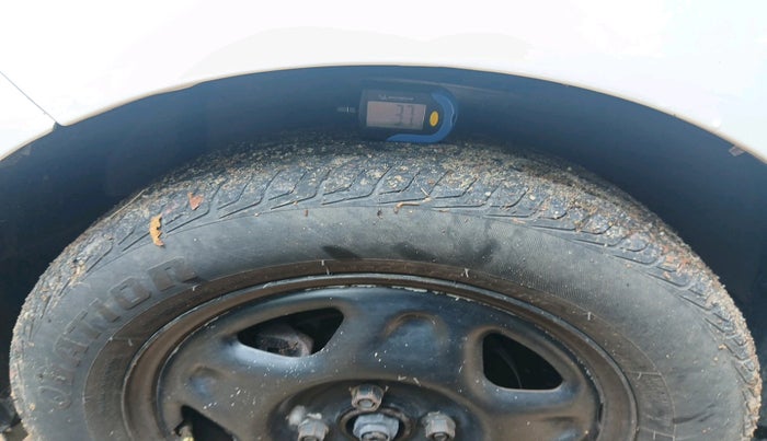 2013 Chevrolet Beat PS DIESEL, Diesel, Manual, 83,779 km, tyre