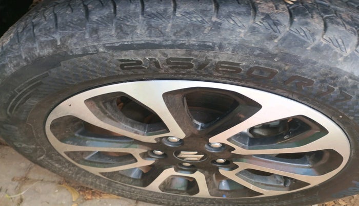 2022 Maruti Grand Vitara ZETA SMART HYBRID, Petrol, Manual, 11,056 km, tyre