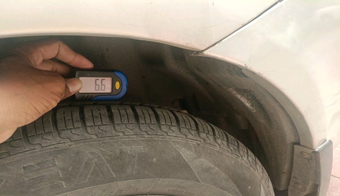 2011 Maruti Swift Dzire VXI, Petrol, Manual, 73,589 km, tyre