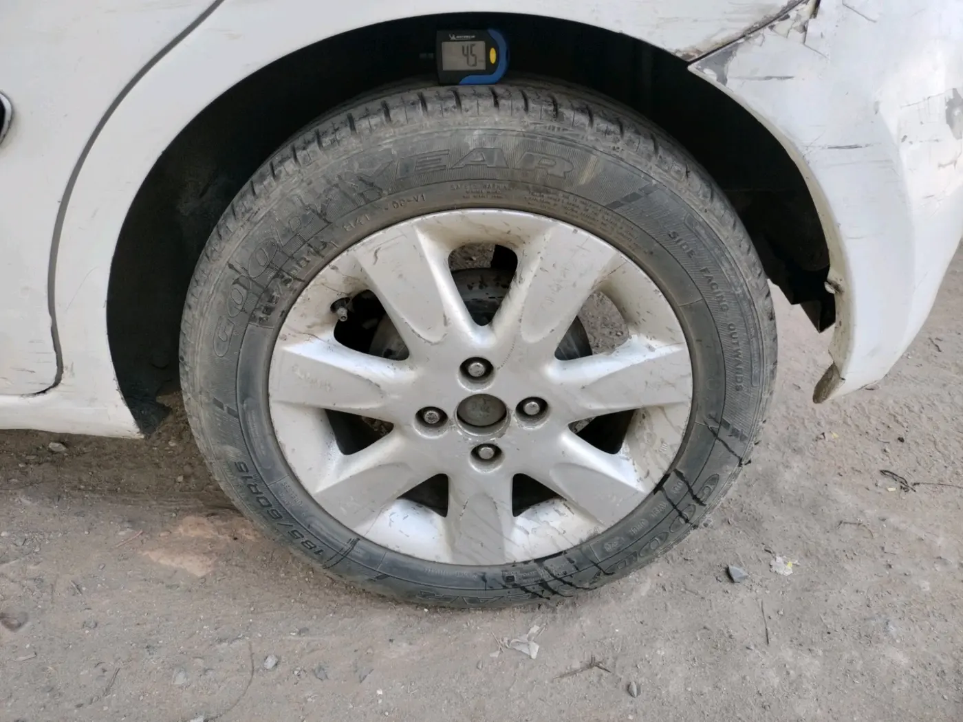 2011 Nissan Micra XV DIESEL, Diesel, Manual, 96,299 km, tyre
