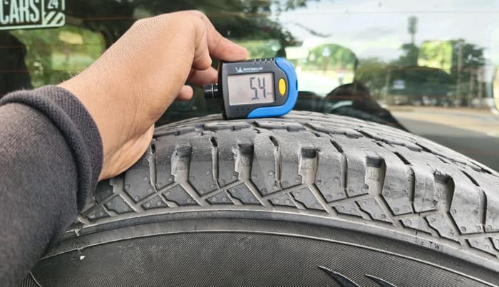 2021 Mahindra Thar LX PETROL HT 4WD AT, Petrol, Automatic, 59,167 km, tyre