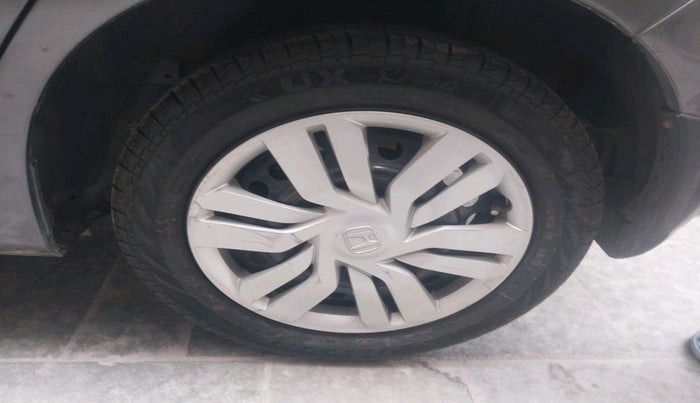 2017 Honda Jazz 1.2L I-VTEC S, Petrol, Manual, 66,320 km, tyre