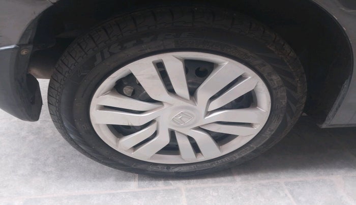 2017 Honda Jazz 1.2L I-VTEC S, Petrol, Manual, 66,320 km, tyre