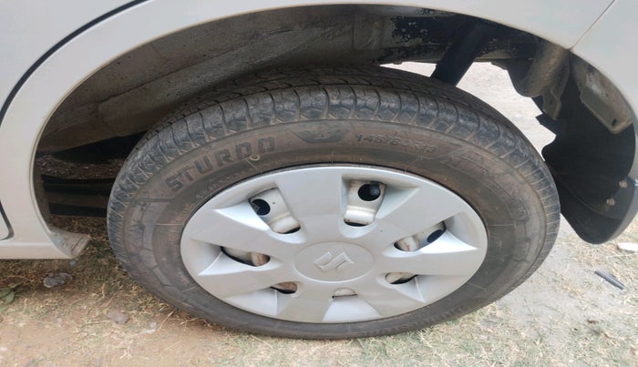 2014 Maruti Wagon R 1.0 LXI, Petrol, Manual, 96,938 km, tyre