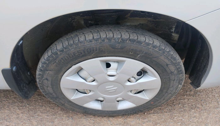 2014 Maruti Wagon R 1.0 LXI, Petrol, Manual, 96,938 km, tyre