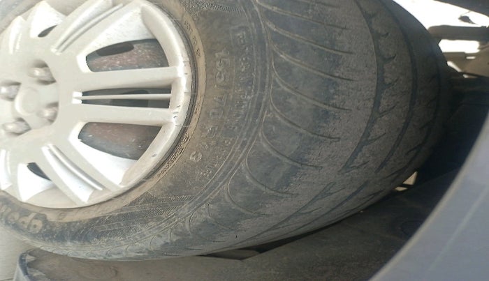 2014 Hyundai Santro Xing GLS, Petrol, Manual, 89,999 km, tyre