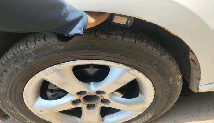 2012 Skoda Rapid ELEGANCE 1.6 TDI CR MT, Diesel, Manual, 1,16,644 km, tyre