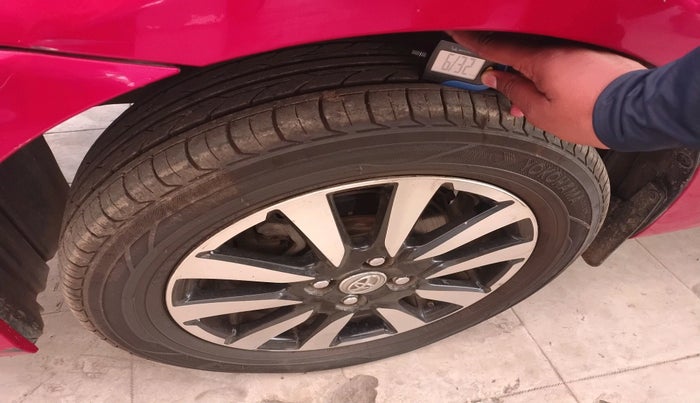 2018 Toyota Etios Liva VX, Petrol, Manual, 68,851 km, tyre