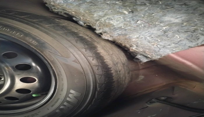 2018 Toyota Etios Liva VX, Petrol, Manual, 68,851 km, tyre