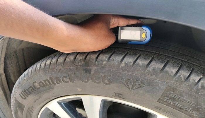 2021 Maruti S Cross ZETA 1.5, Petrol, Manual, 56,613 km, tyre