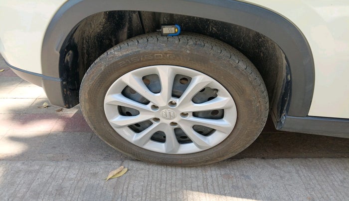 2024 Maruti Grand Vitara DELTA SMART HYBRID, Petrol, Manual, 19,320 km, tyre