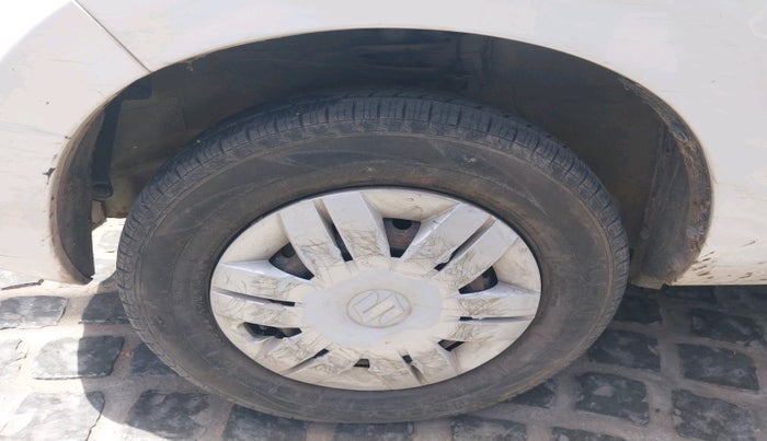 2013 Maruti Alto 800 LXI, Petrol, Manual, 7,269 km, tyre